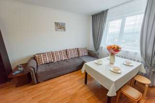 Апартаменты Almaty Smart Apartment - Wonderful Mountain View Алматы Апартаменты с 1 спальней-10